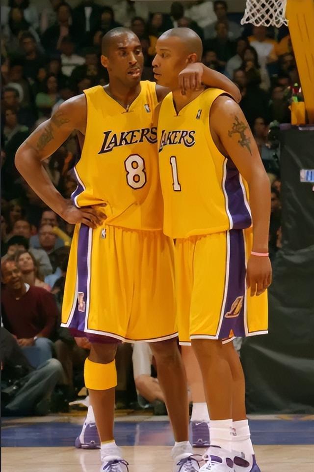 诺维茨基和, 科比看到 诺维茨基和, 科比看到