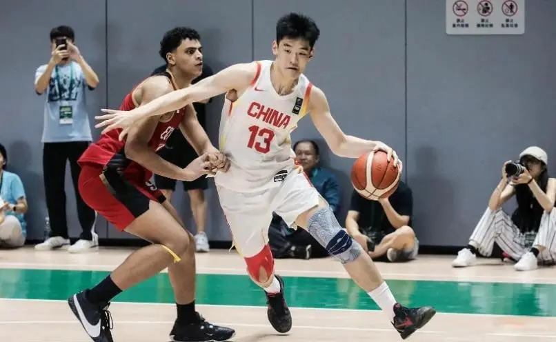 还有杨溢, 年龄只有不, yid 还有杨溢, 年龄只有不, yid