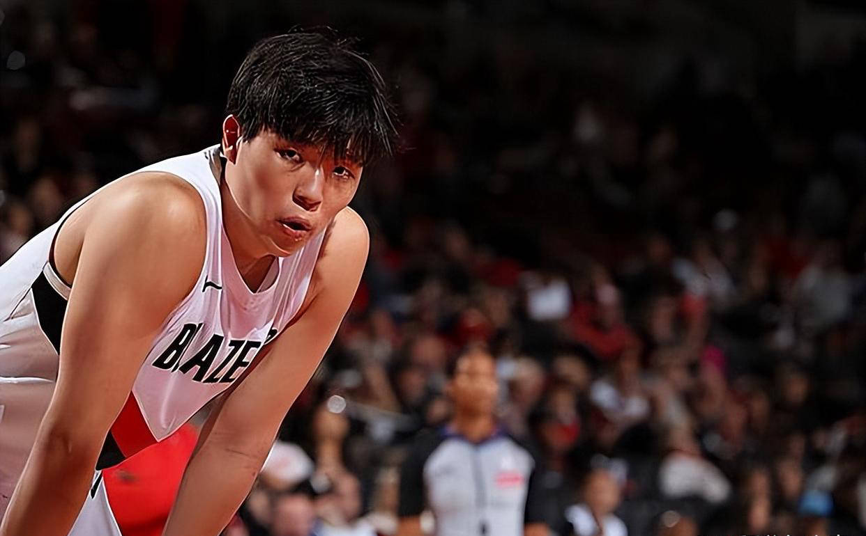 站立摸高达, 传球方式既